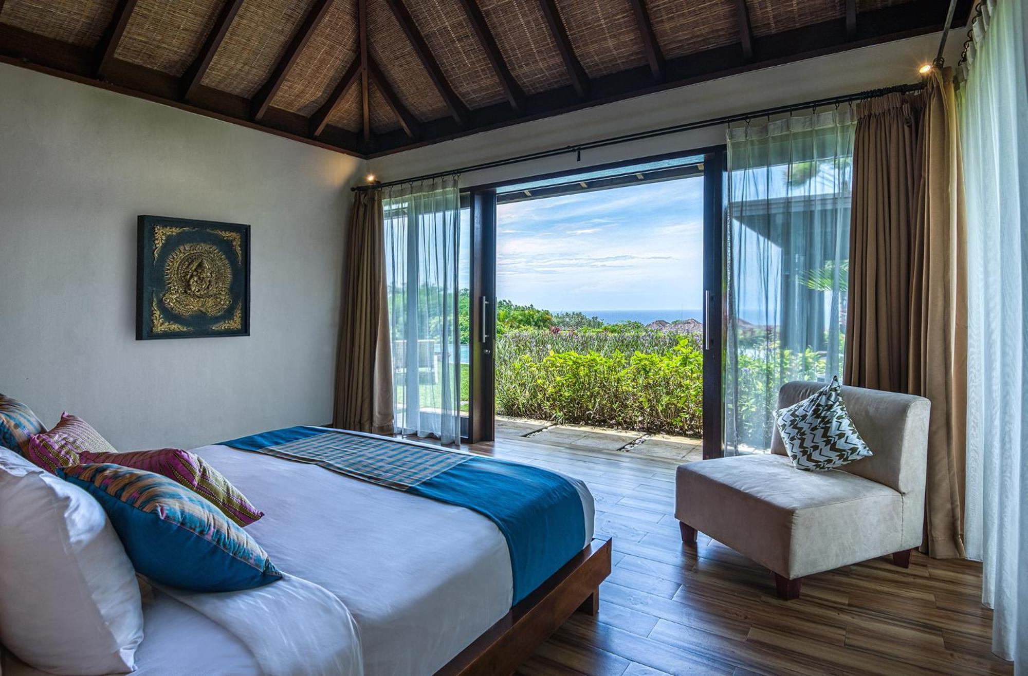 Amita On The Bukit, Pandawa Villa
